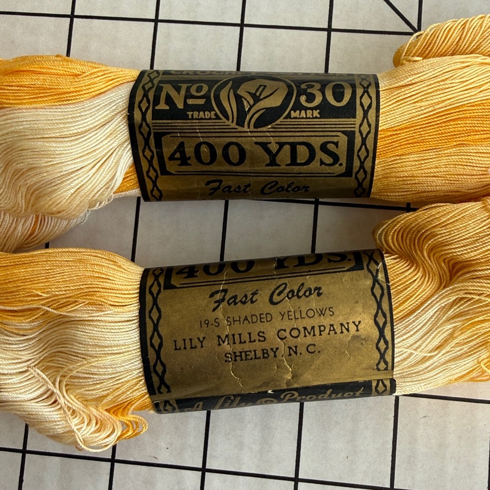 Vintage Daisy Mercerized Crochet Cotton Thread Lot – No. 30, 400 Yds – Pastel - Picture 2 of 16